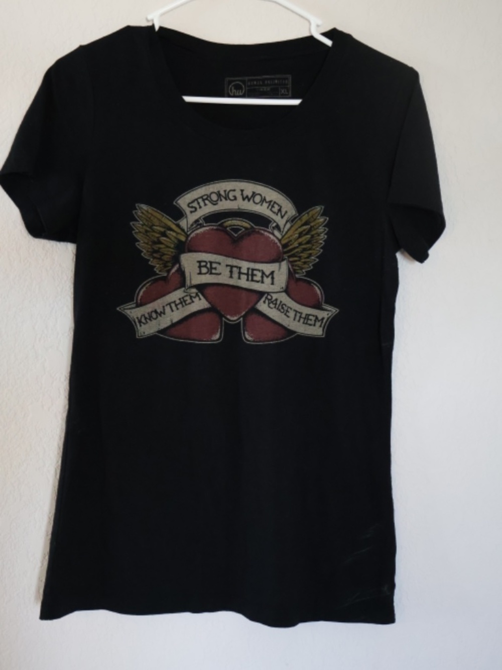 Human Unlimited Strong women's Tshirt XL